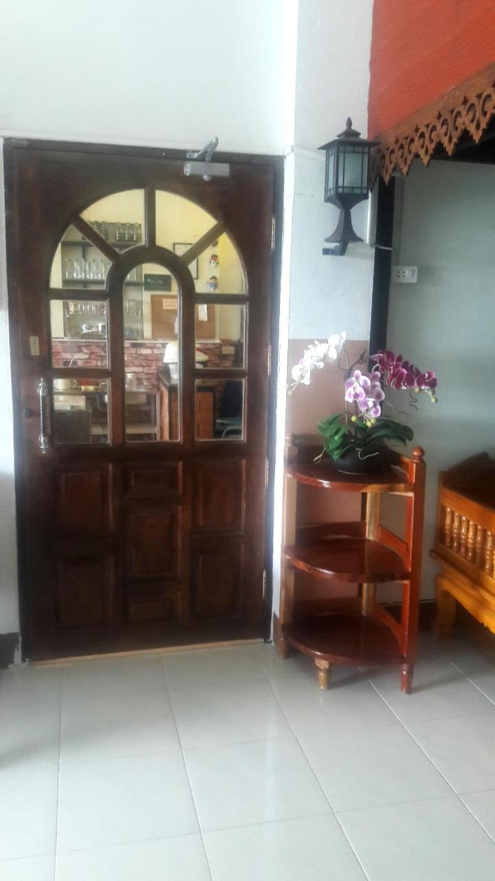 Savika Guesthouse Ranong Exterior foto